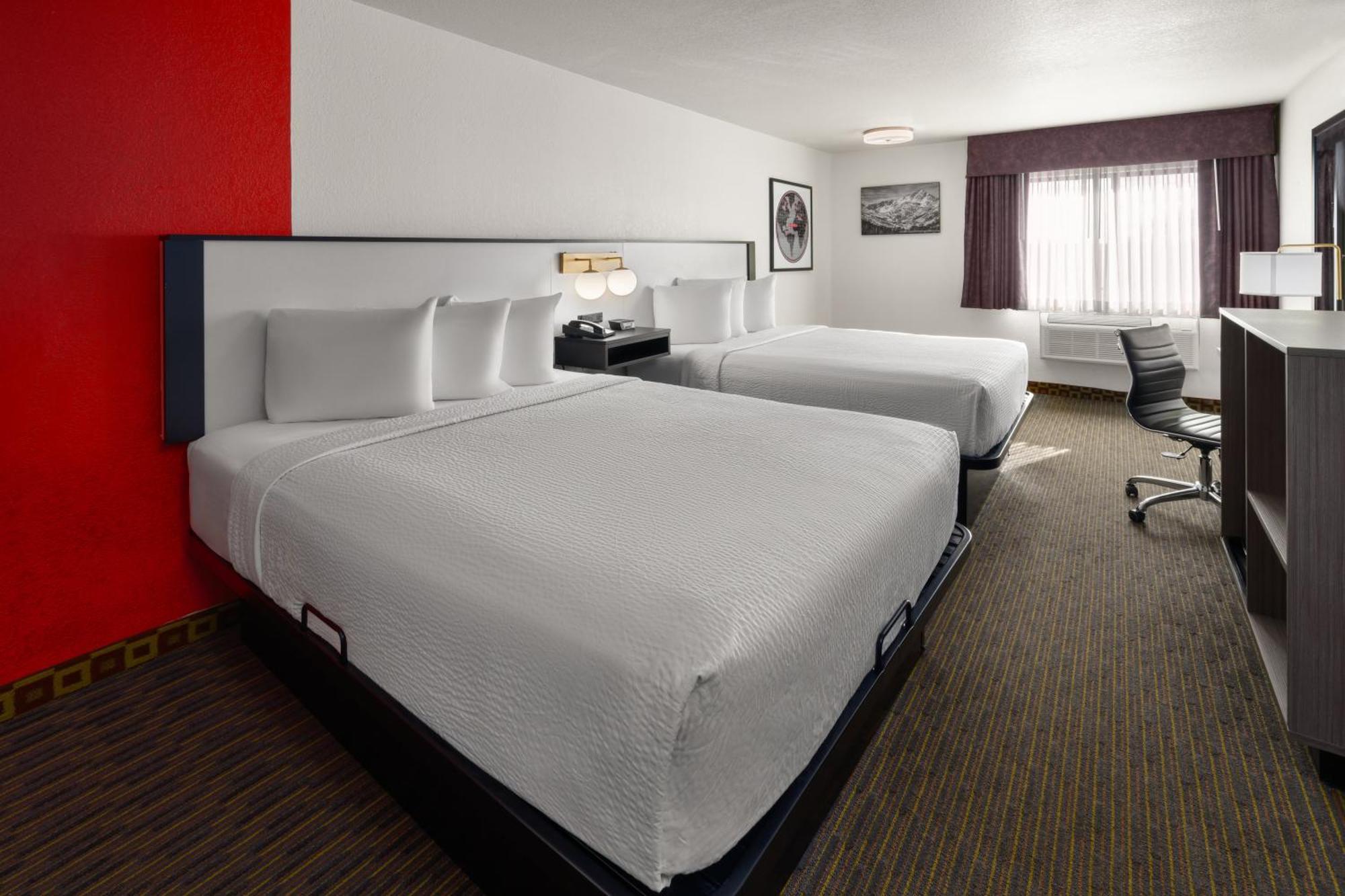 Hotel Sylo Denver Airport, A Ramada By Wyndham Aurora